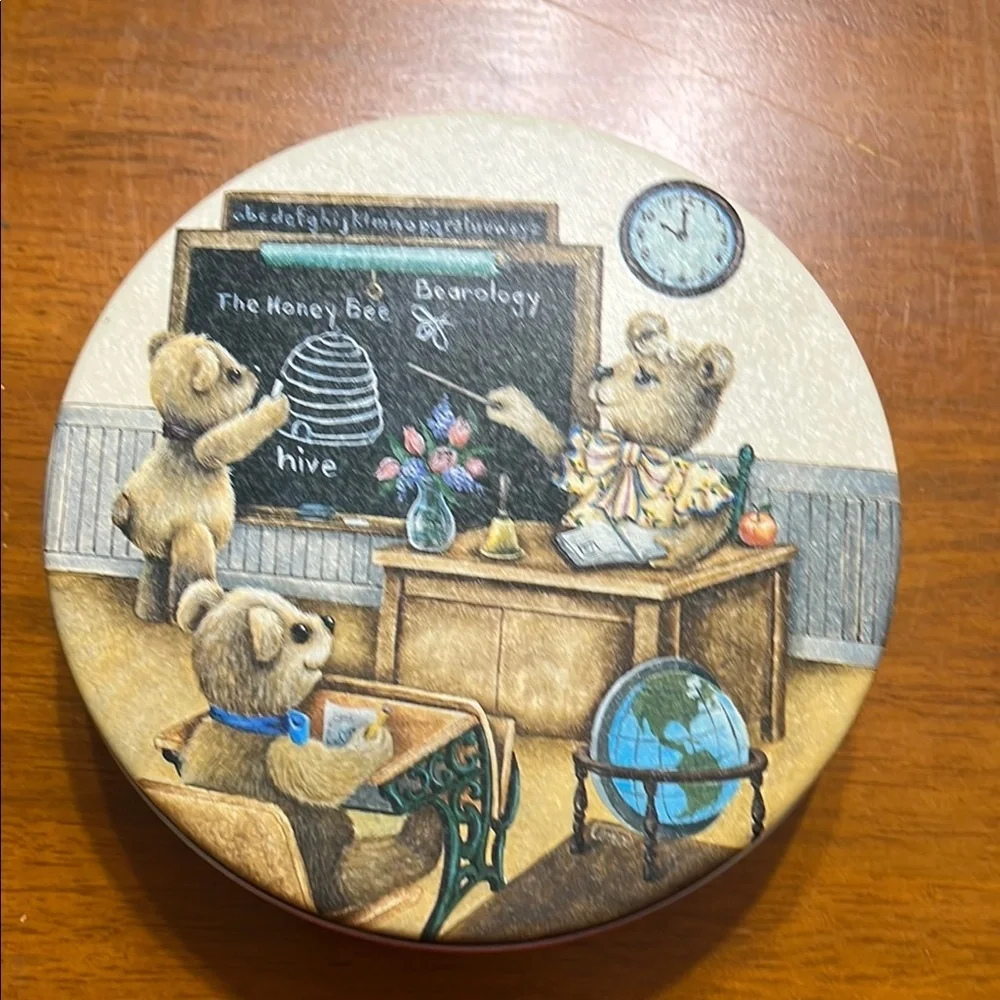 Century Resources Bearology School Bears Collectible Tin